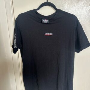 McKenzie Men’s T Shirt Medium Athletic Top Sport Activewear 100% Cotton